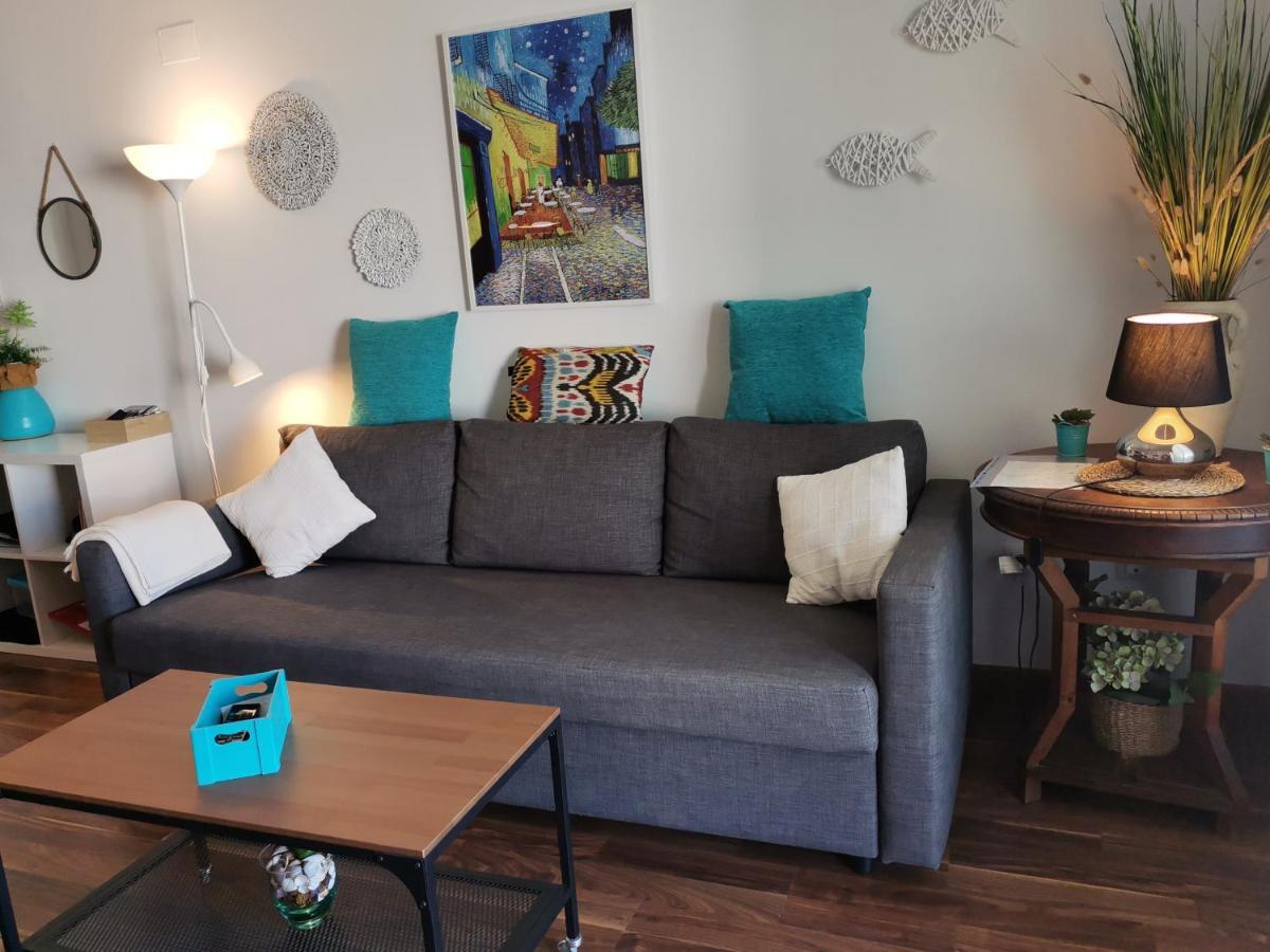 Comfortable Apartment With Airco - Isaola Oliva Bagian luar foto