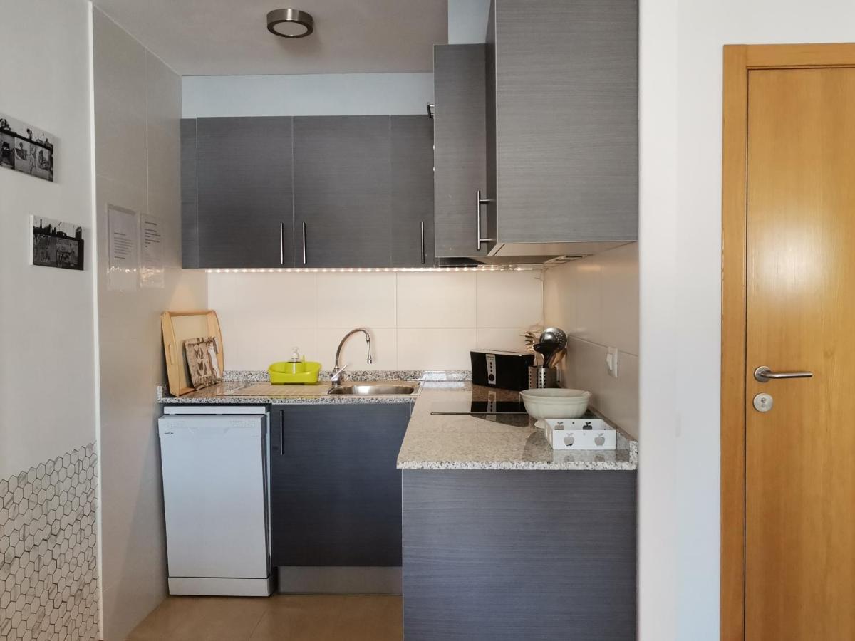Comfortable Apartment With Airco - Isaola Oliva Bagian luar foto