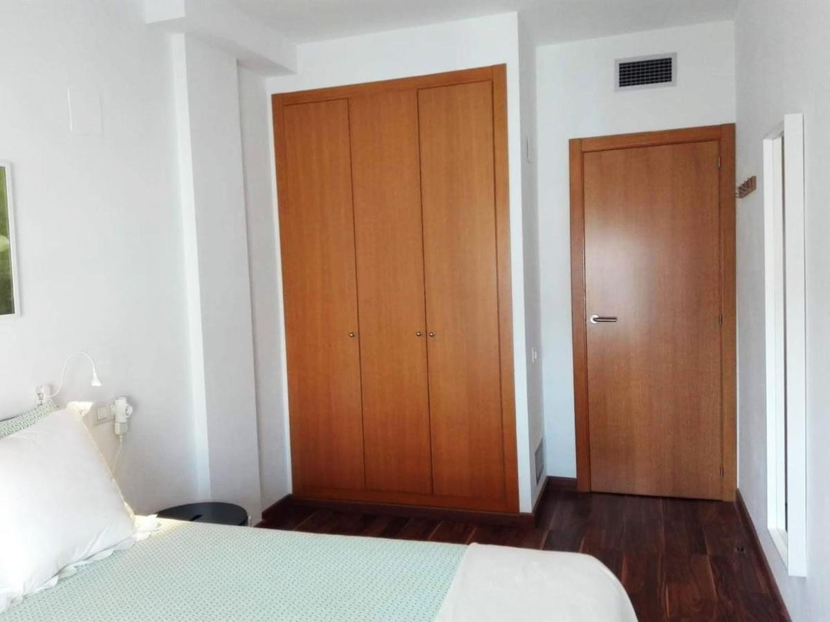 Comfortable Apartment With Airco - Isaola Oliva Bagian luar foto